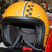 casco_moto_guzzi_orange_centro-moto-jenner (2)