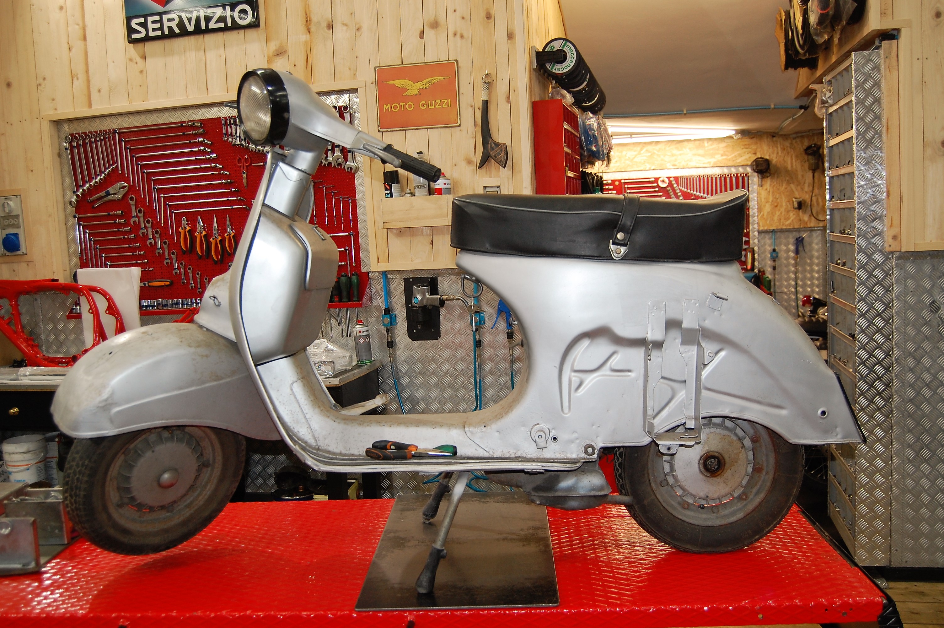 vespa_ts125_restauro_www-centromotojenner-com