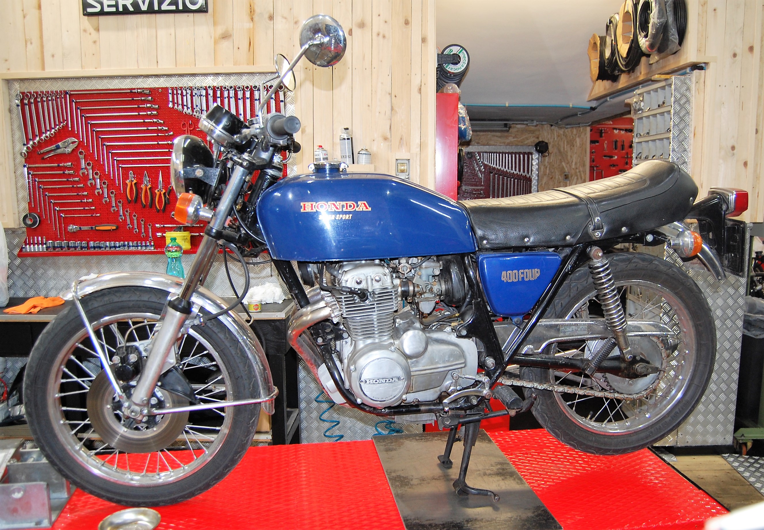 honda_400_four_special_sport_www-centromotojenner-com